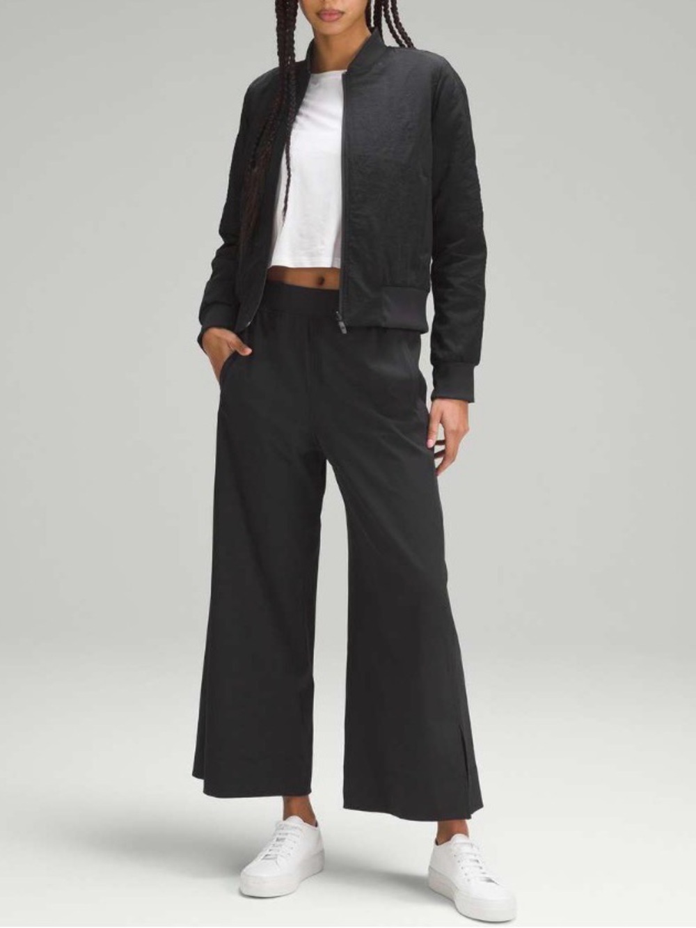 Lululemon Stretch Woven Wide Leg High Rise Cropped Black Pants Medium